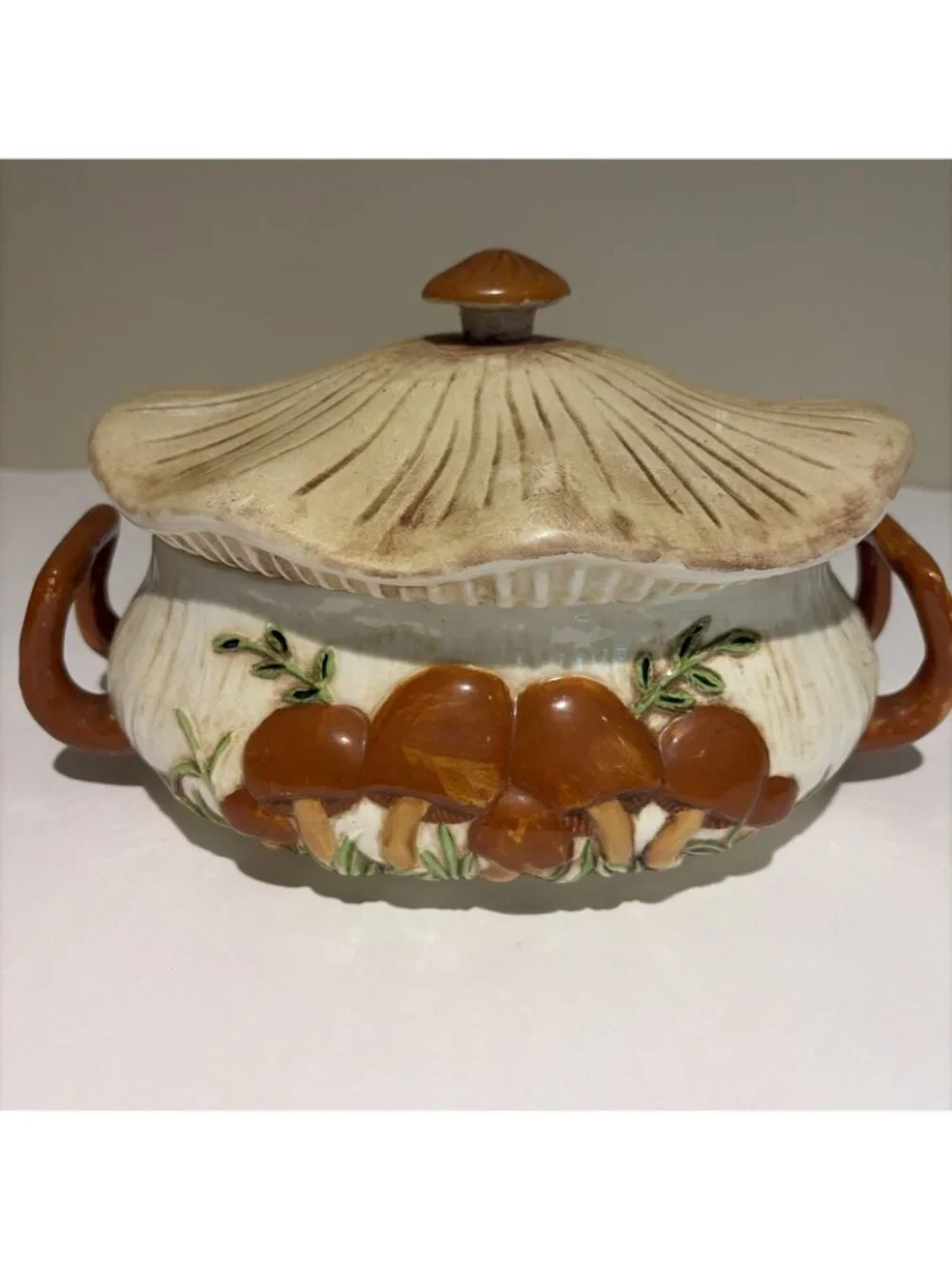 Vintage Arnels Merry Mushroom Centerpiece Bowl W/ Lid &Handles 9” Kitschy 1972